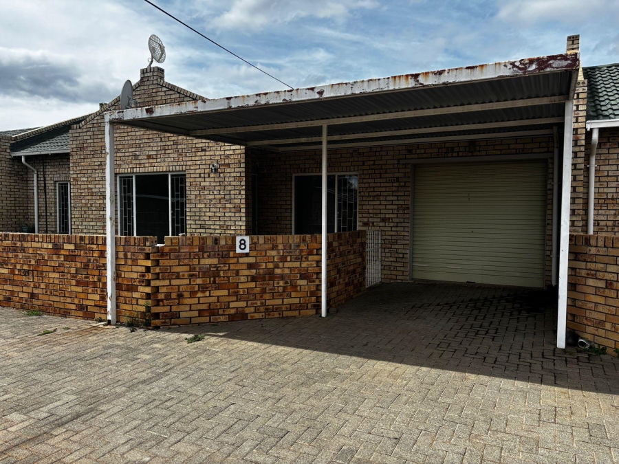 2 Bedroom Property for Sale in Aliwal North Eastern Cape